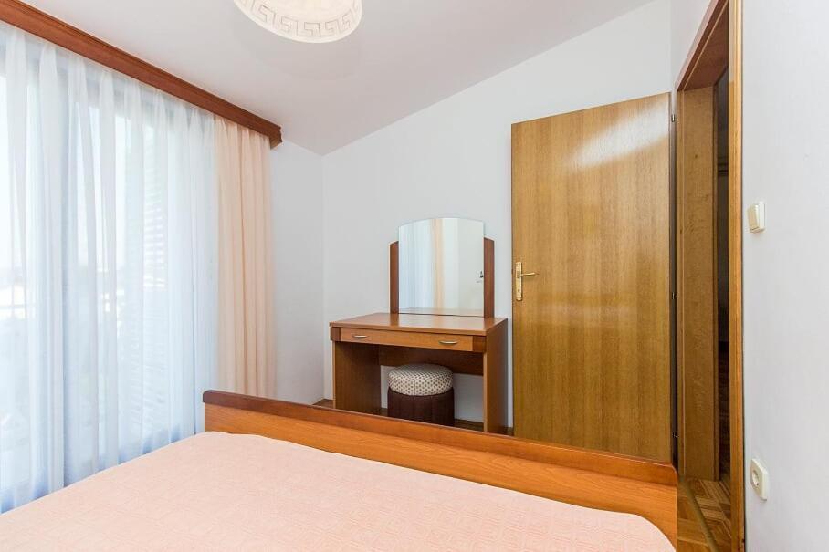 Apartments Tonimir Vodice Exterior foto