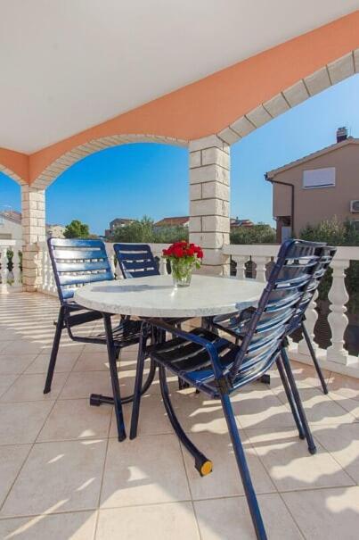 Apartments Tonimir Vodice Exterior foto